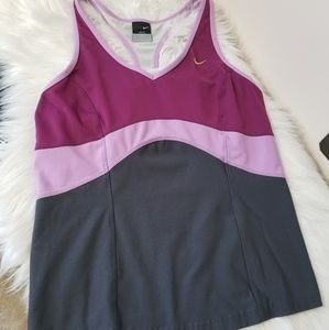 NIKE - dri-fit tank